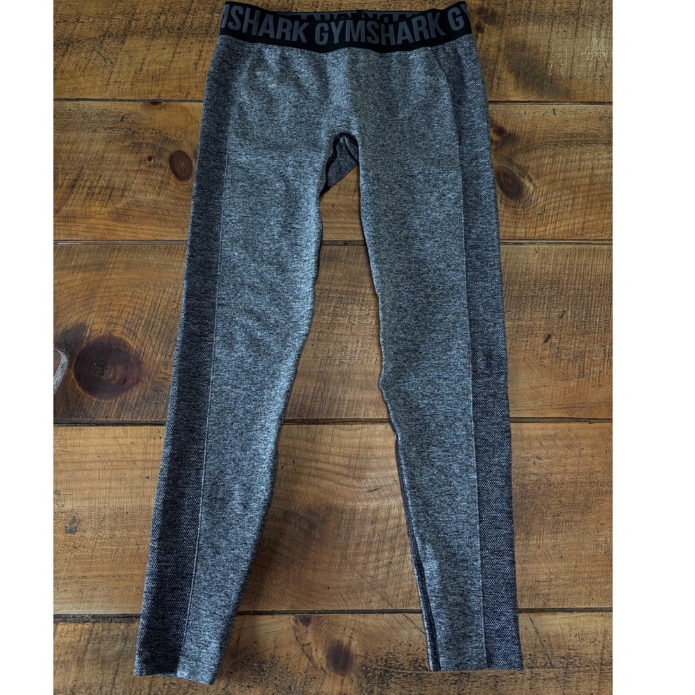 Gymshark Flex Womens Gray Black Marled Contour Stripe Athletic Leggings Medium